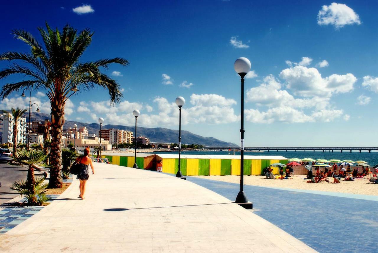 Aduepassi Apartments Manfredonia Exteriér fotografie